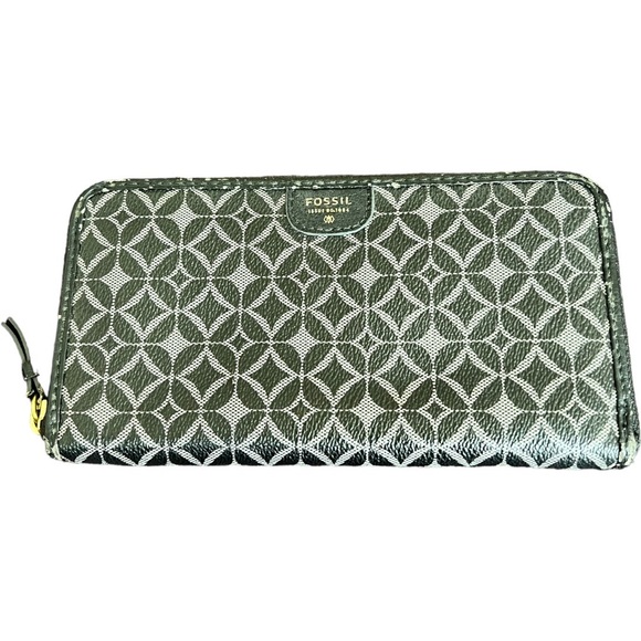 Fossil Handbags - Fossil Black Wallet